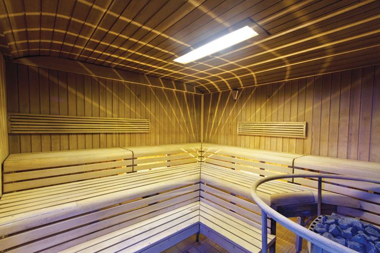  Gyms Near Me With Sauna And Pool for Women